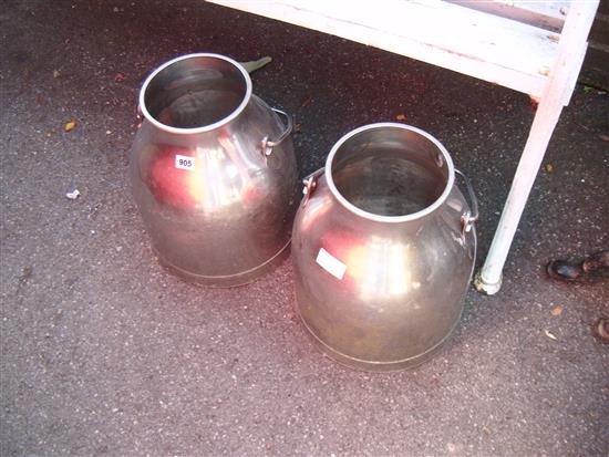 2 Stainless steel buckets